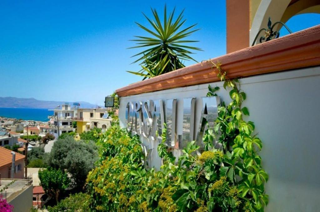 Orsalia Luxury Suites Platanés 外观 照片