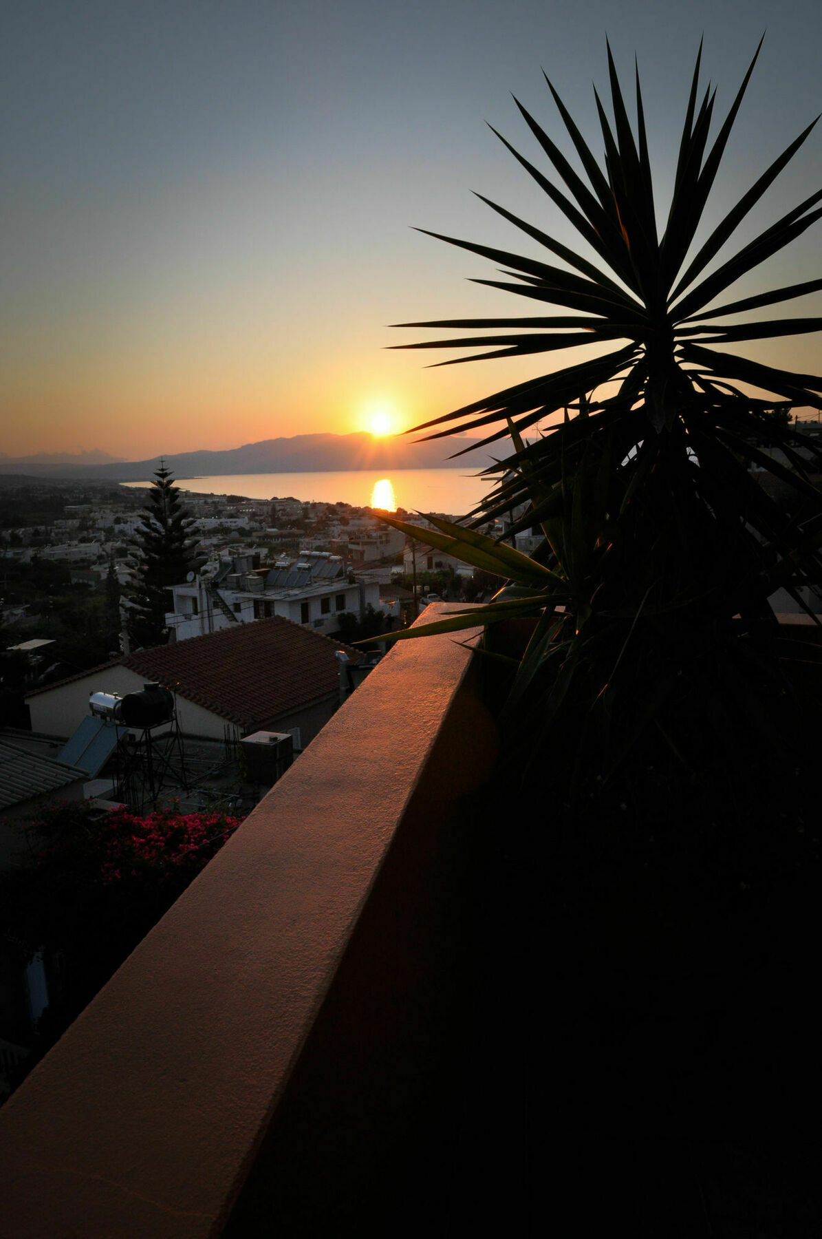 Orsalia Luxury Suites Platanés 外观 照片