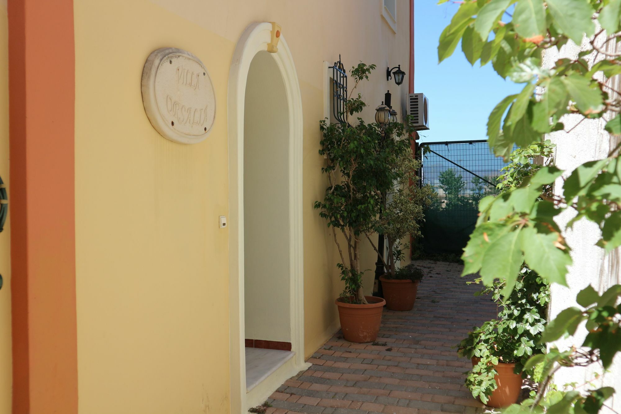 Orsalia Luxury Suites Platanés 外观 照片